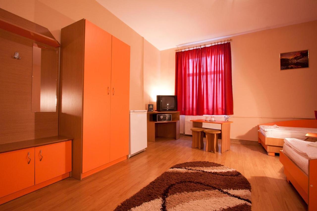גורגני Filo Hotel מראה חיצוני תמונה