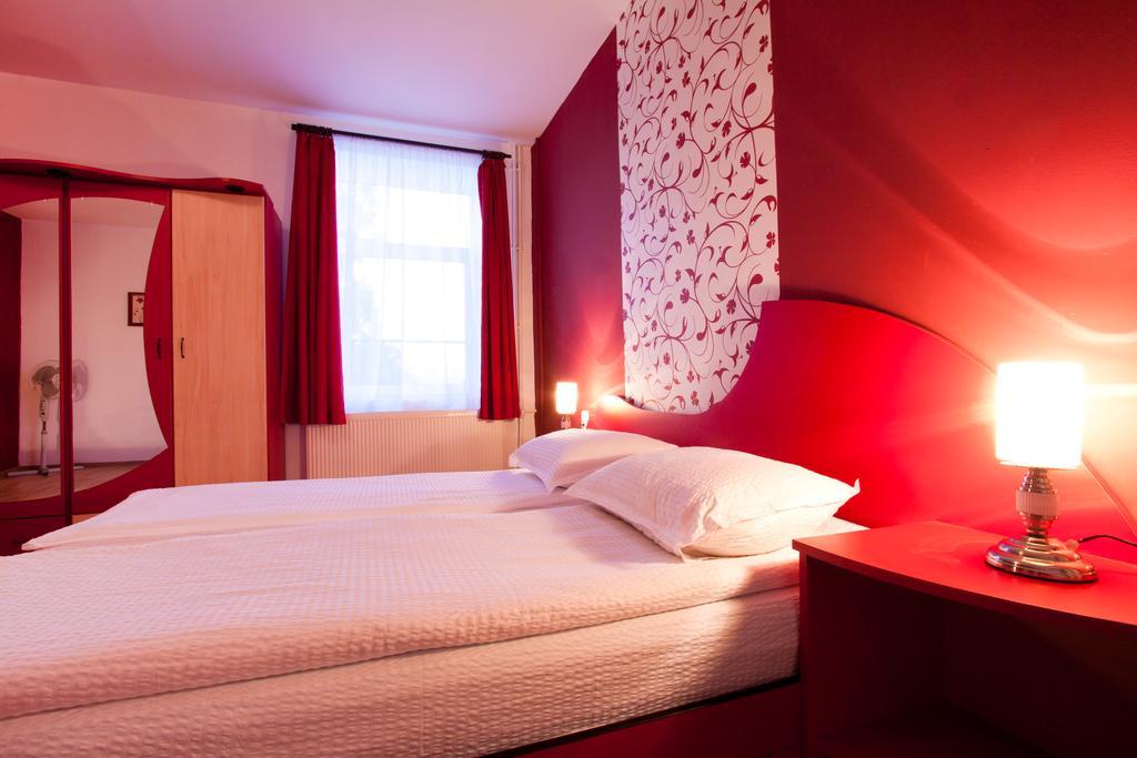 גורגני Filo Hotel מראה חיצוני תמונה